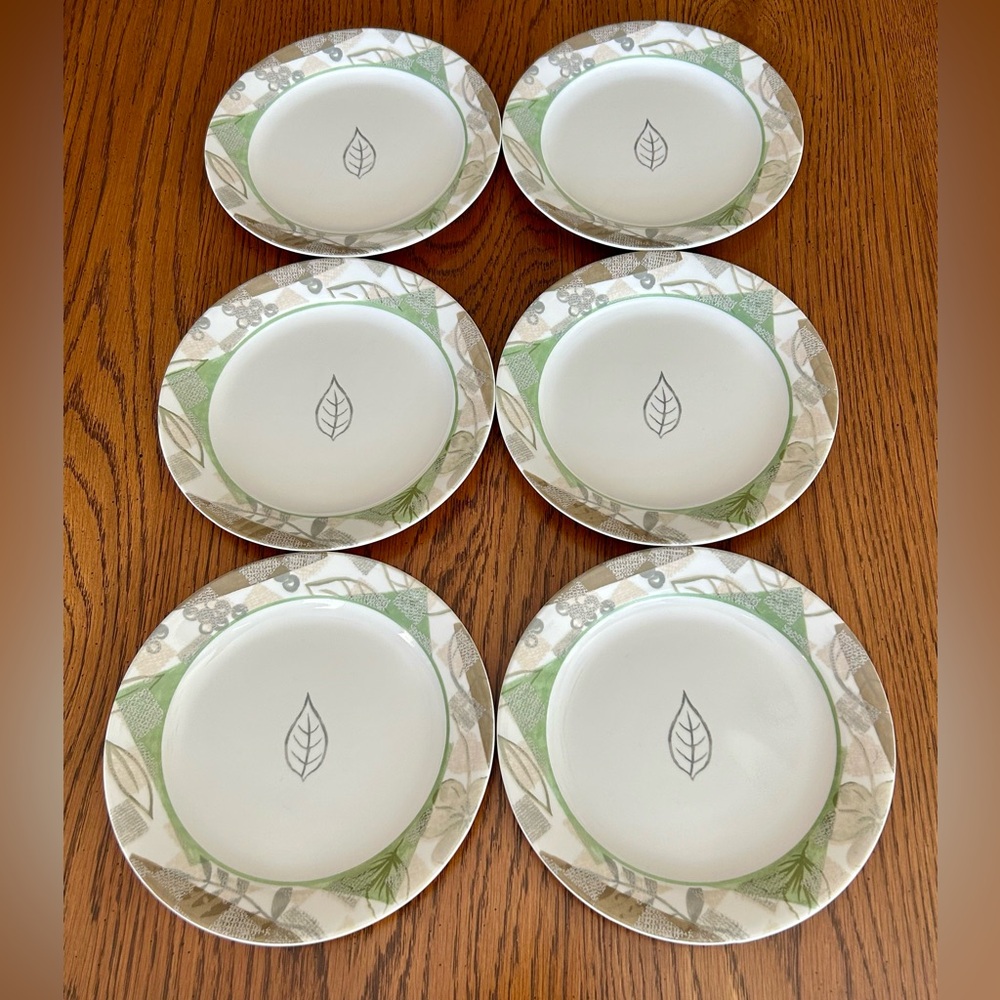 SET OF 6 CORELLE TEXTURED LEAVES DESSERT SALAD BREAD PLATES 7 1/4"